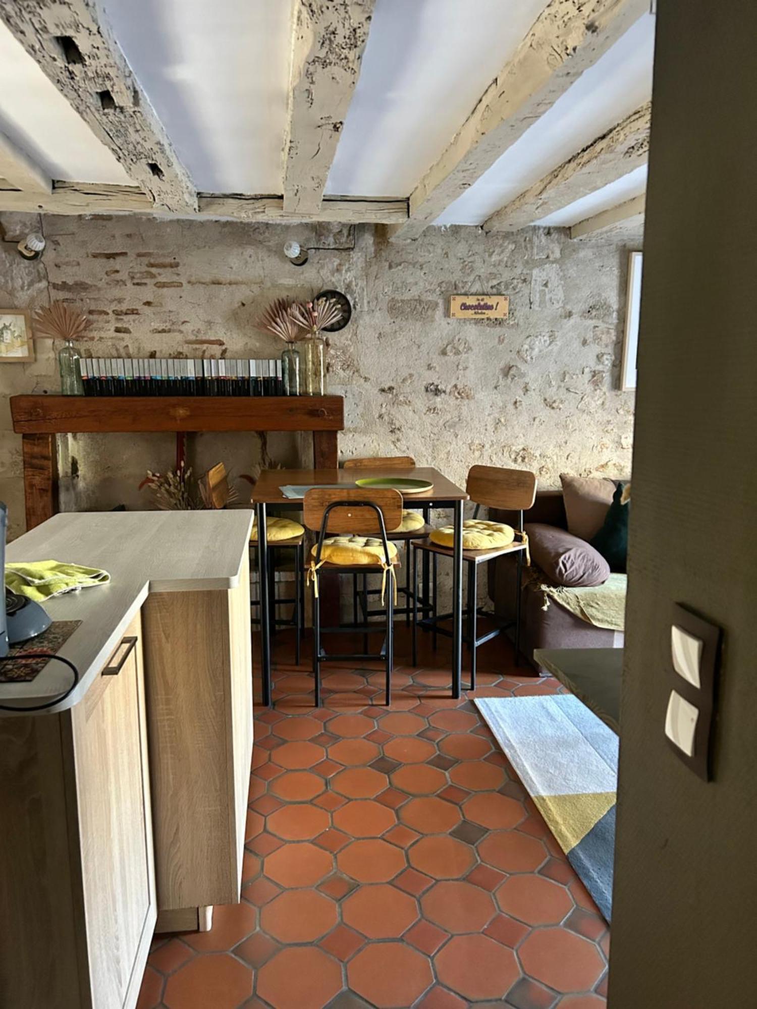 Le Ptit Saint-Front Apartman Périgueux Kültér fotó